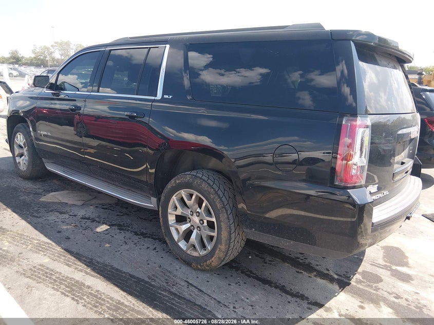 2015 GMC YUKON XL auction photo 3