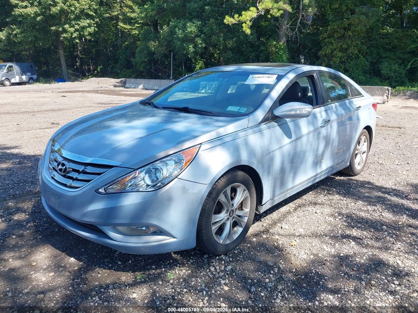 2013 HYUNDAI SONATA auction photo 2