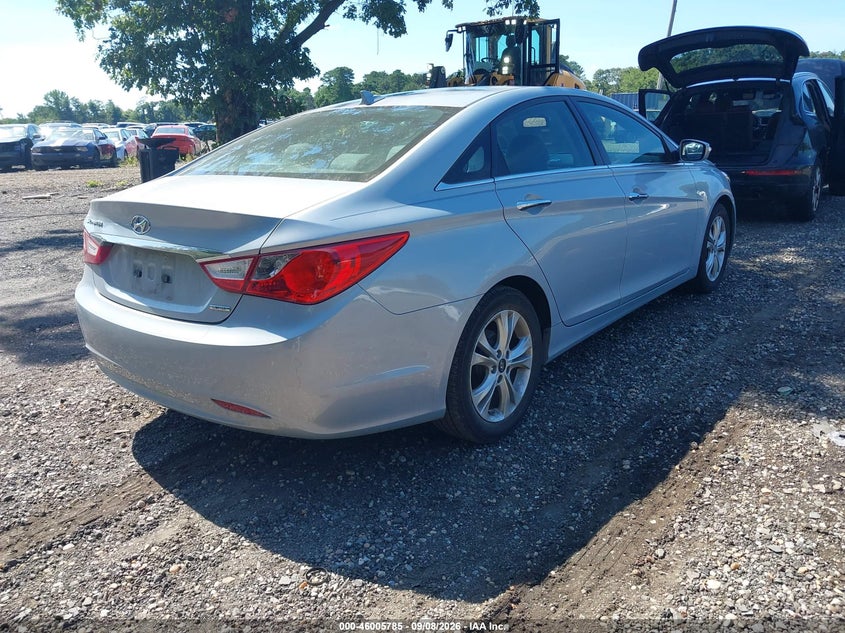 2013 HYUNDAI SONATA auction photo 4