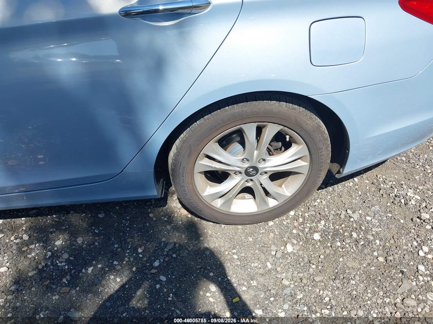2013 HYUNDAI SONATA auction photo 6