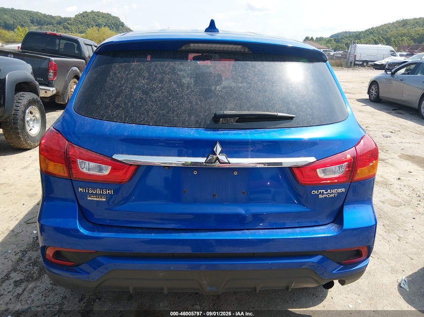 2019 MITSUBISHI OUTLANDER SPORT 2.0 LE · Фото 16