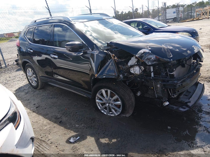 2017 NISSAN ROGUE SV