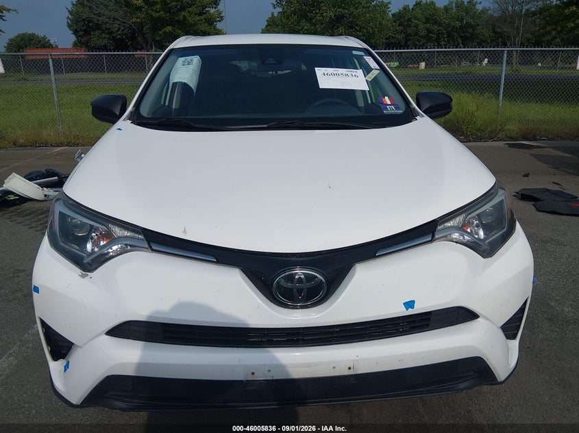 TOYOTA RAV4 - zdjęcie 12