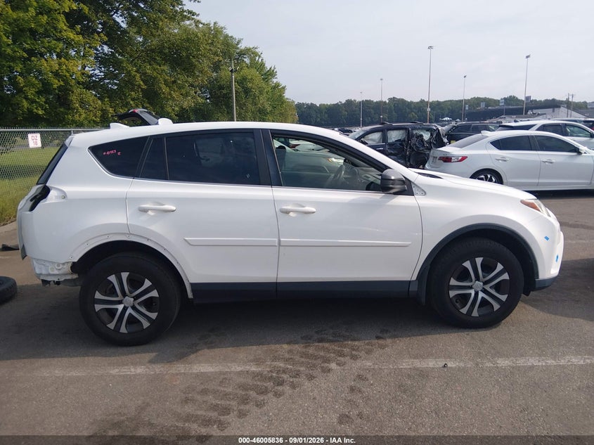 TOYOTA RAV4 - zdjęcie 13
