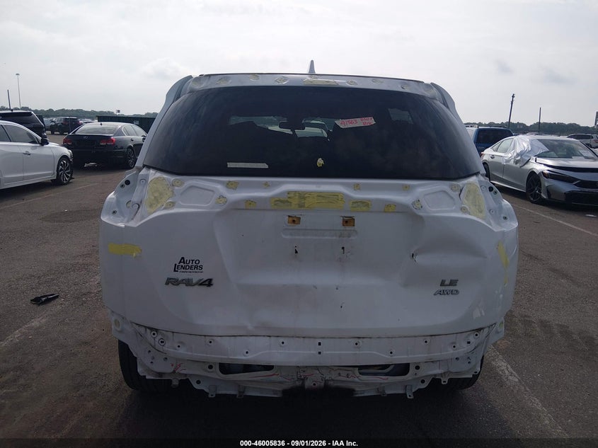 TOYOTA RAV4 - zdjęcie 16