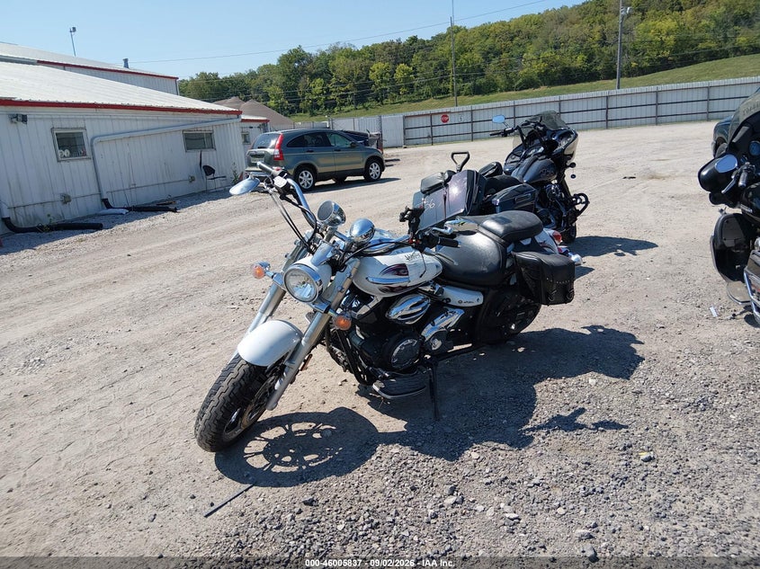 YAMAHA XVS950 2010