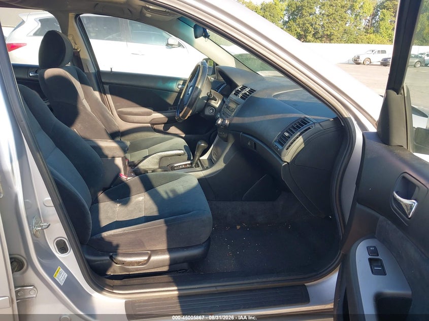 2004 HONDA ACCORD auction photo 5