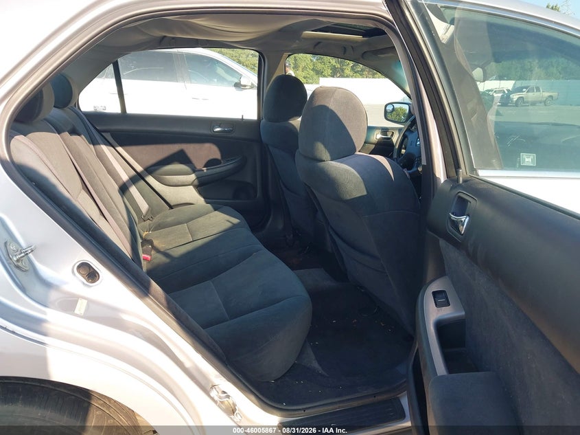 2004 HONDA ACCORD auction photo 8