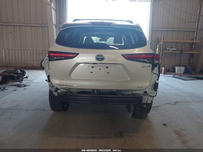 TOYOTA HIGHLANDER - zdjęcie 16