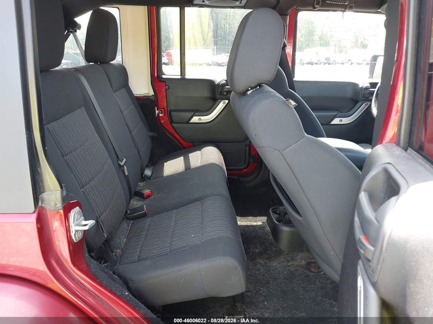 2012 JEEP WRANGLER UNLIMITED auction photo 8
