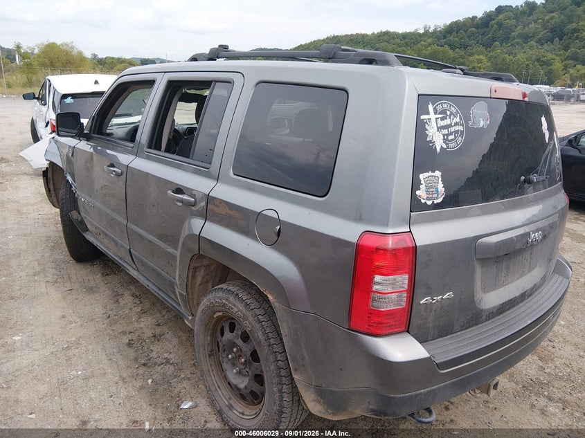 2013 JEEP PATRIOT LATITUDE · Photo 3