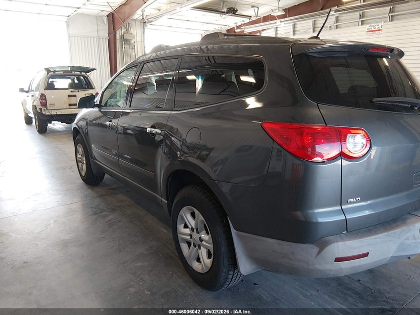 CHEVROLET TRAVERSE 2011 VIN 1GNKVFED3BJ273964