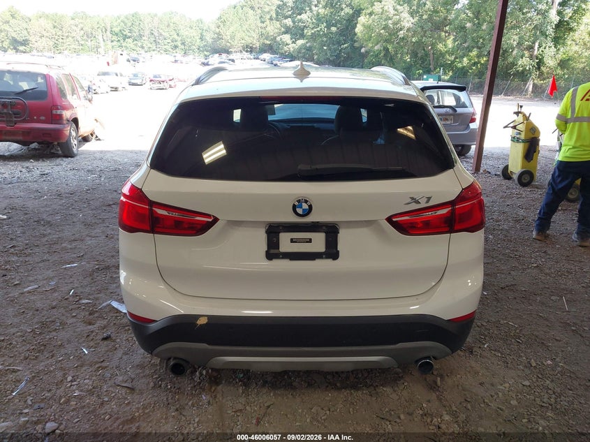BMW X1 - zdjęcie 16