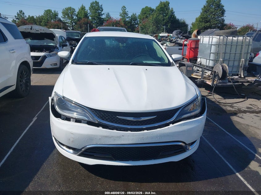 2015 CHRYSLER 200 C · Фото 12