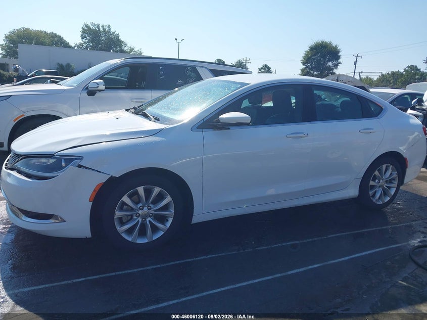 2015 CHRYSLER 200 C · Фото 14