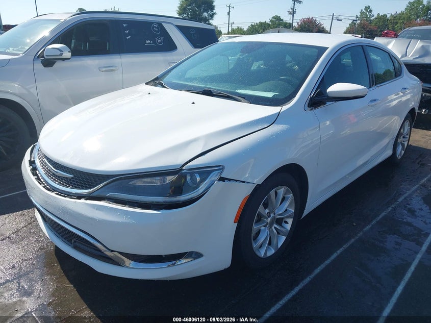 2015 CHRYSLER 200 C · Фото 2