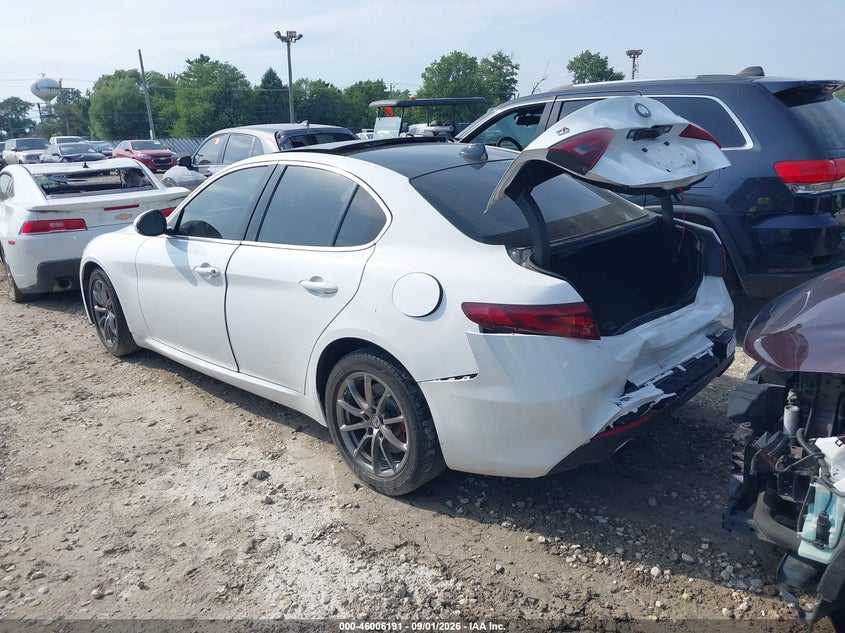 Vin: zarfaedn9h7548324, lot: 46505567, alfa romeo giulia awd 20173