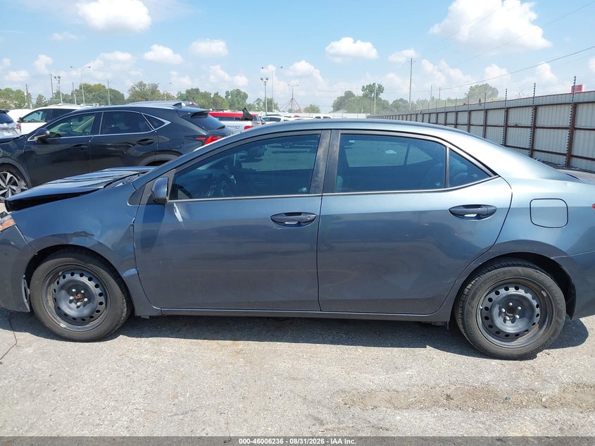 TOYOTA COROLLA - zdjęcie 14