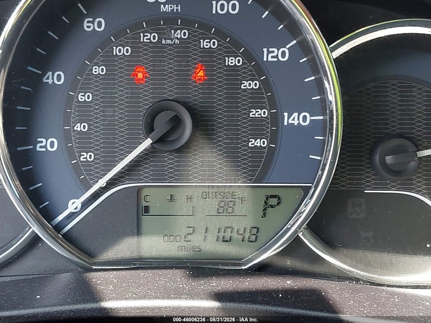 TOYOTA COROLLA - zdjęcie 15