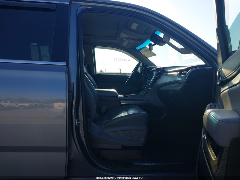 CHEVROLET SUBURBAN - zdjęcie 5