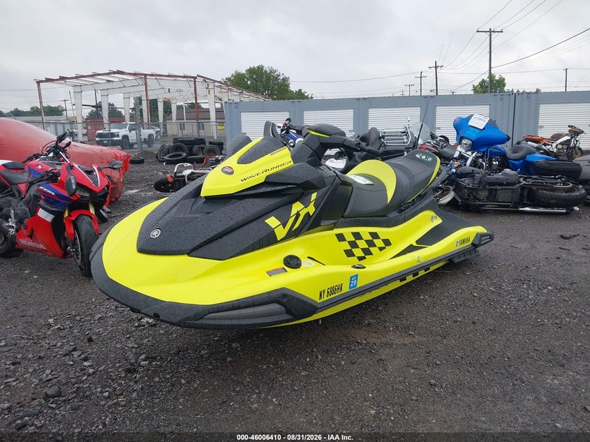 2023 YAMAHA VX CRUISER HO auction photo 2