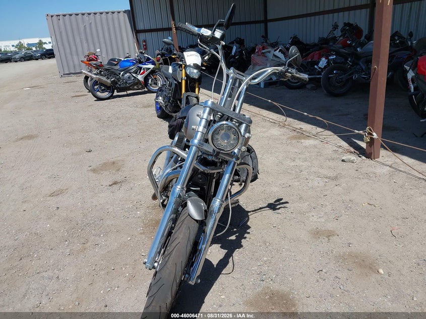 HARLEY-DAVIDSON FXDL 2016