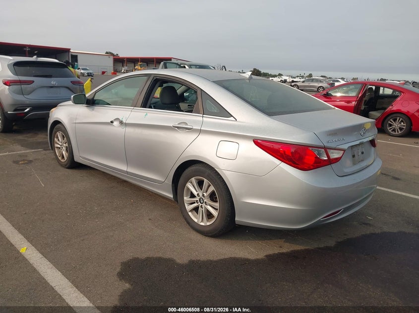 2012 HYUNDAI SONATA auction photo 3