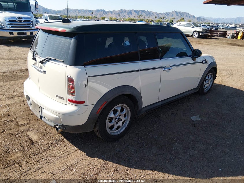 2013 MINI CLUBMAN auction photo 4