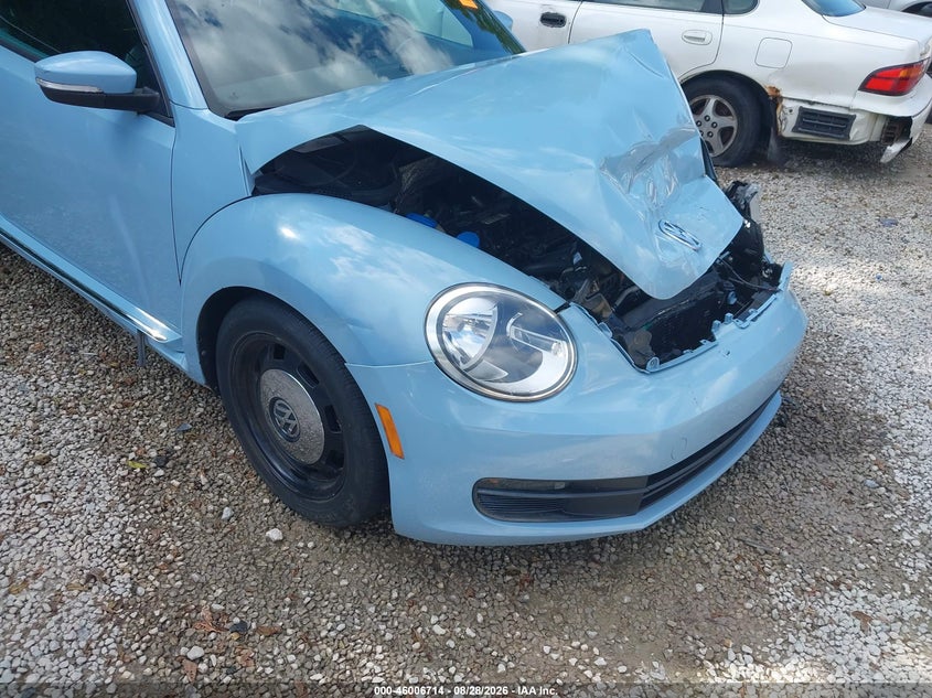 VOLKSWAGEN BEETLE 2013 VIN 3VWJP7AT6DM632129