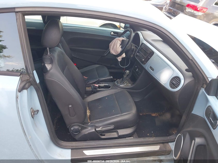 VOLKSWAGEN BEETLE 2013 VIN 3VWJP7AT6DM632129