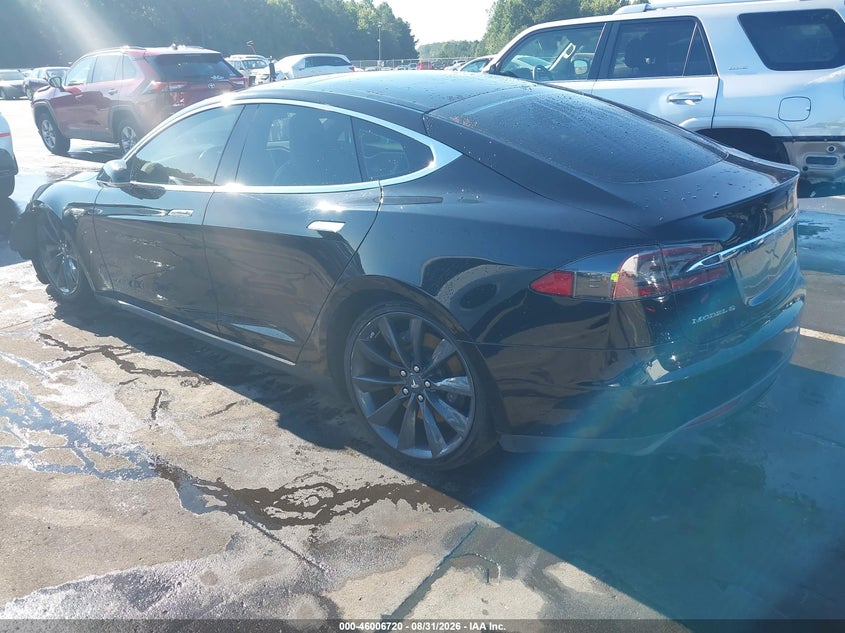 2015 TESLA MODEL S auction photo 3
