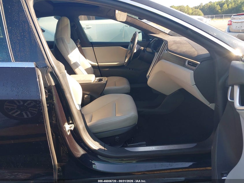 2015 TESLA MODEL S auction photo 5