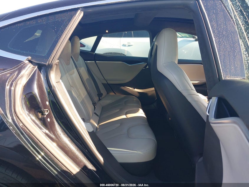 2015 TESLA MODEL S auction photo 8