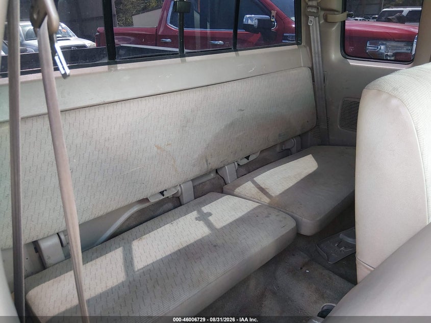 1998 TOYOTA T100 auction photo 8