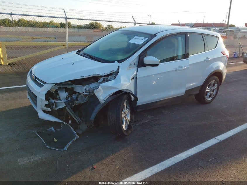 2013 FORD ESCAPE auction photo 2