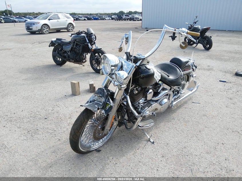HARLEY-DAVIDSON FLSTNI 2006