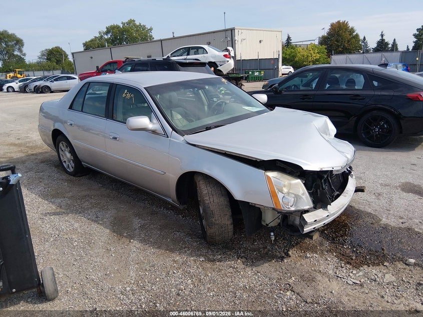 2011 Cadillac Dts Standard
