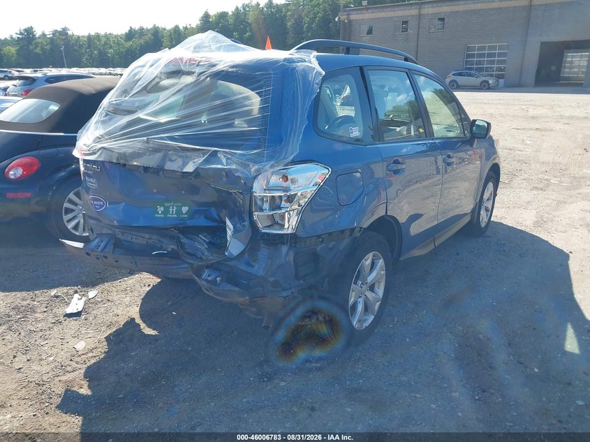 2016 SUBARU FORESTER auction photo 4