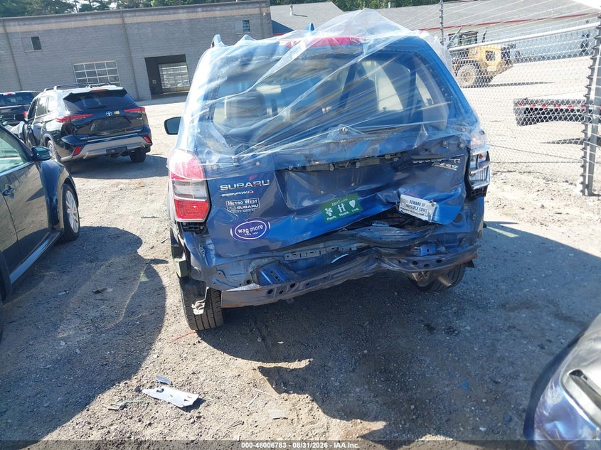 2016 SUBARU FORESTER auction photo 6