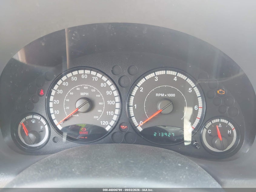 2005 JEEP LIBERTY auction photo 7