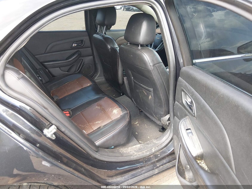 2015 CHEVROLET MALIBU auction photo 8