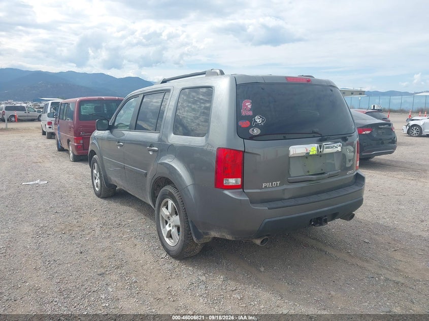 2011 HONDA PILOT auction photo 3