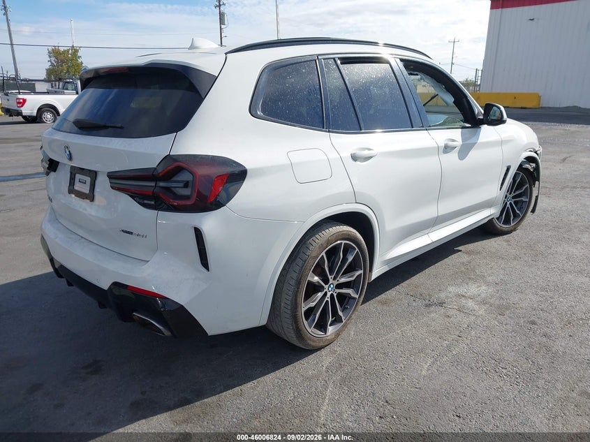 2022 BMW X3 auction photo 4