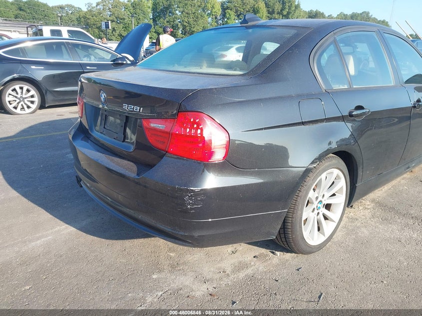 2009 BMW 328I auction photo 6