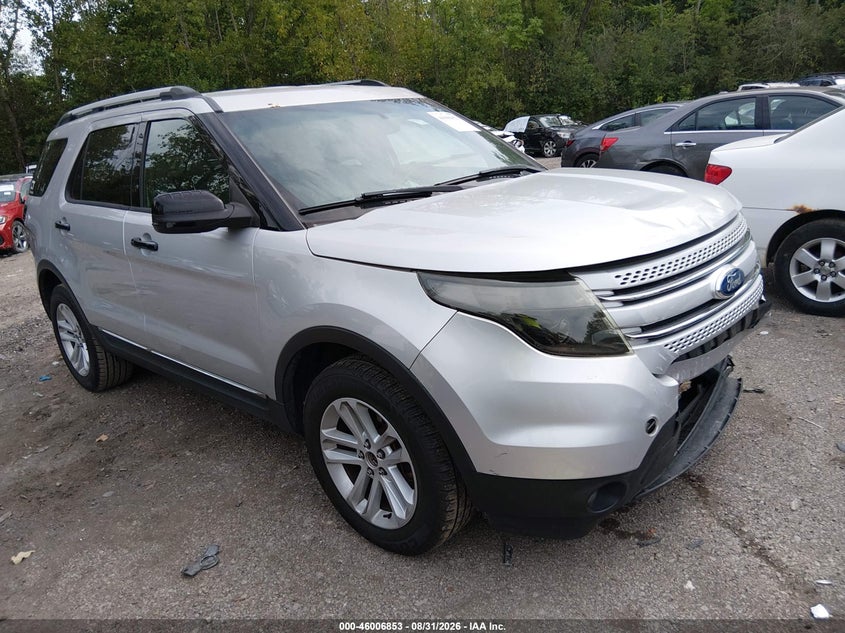 2015 FORD EXPLORER auction photo 1