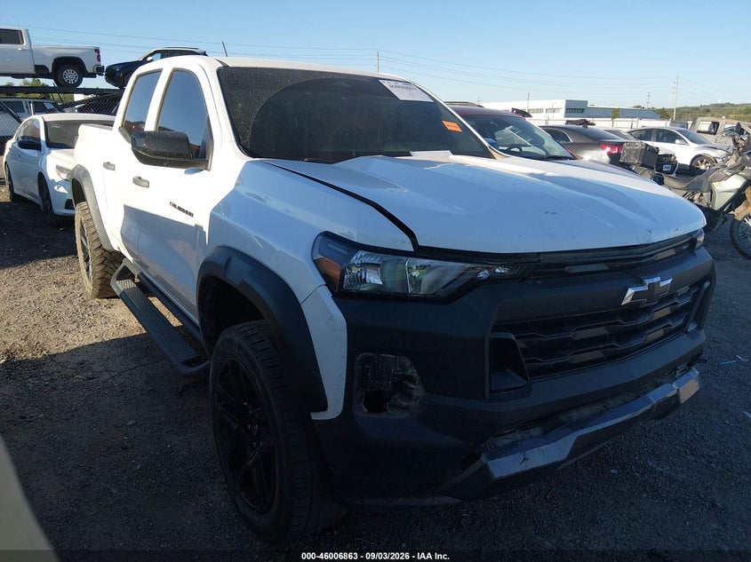 Vin: 1gcpteek0p1133052, lot: 46506239, chevrolet colorado 4wd  short box trail boss 2023 img_1