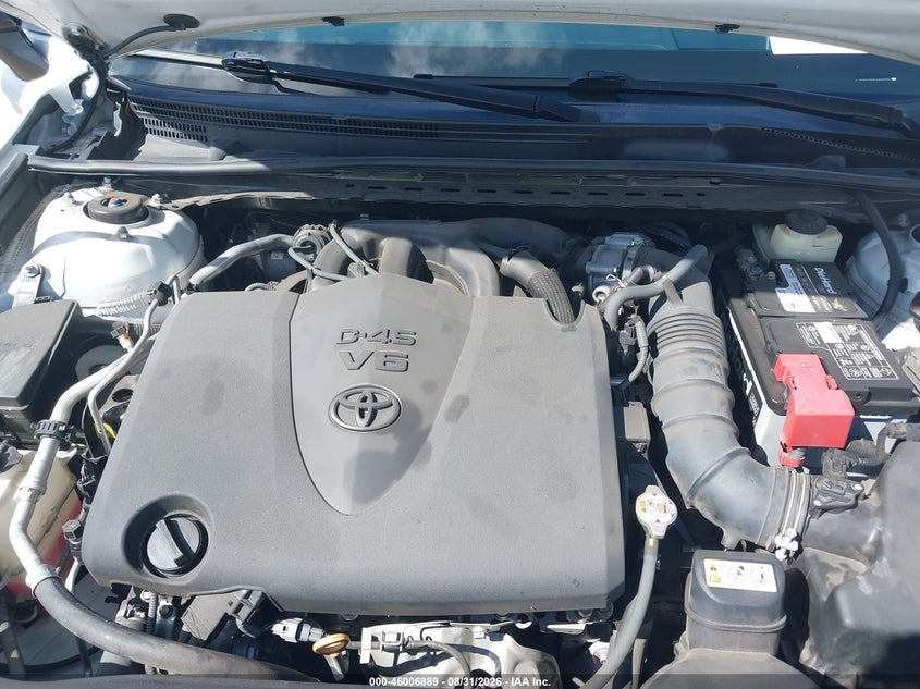 TOYOTA CAMRY - zdjęcie 10
