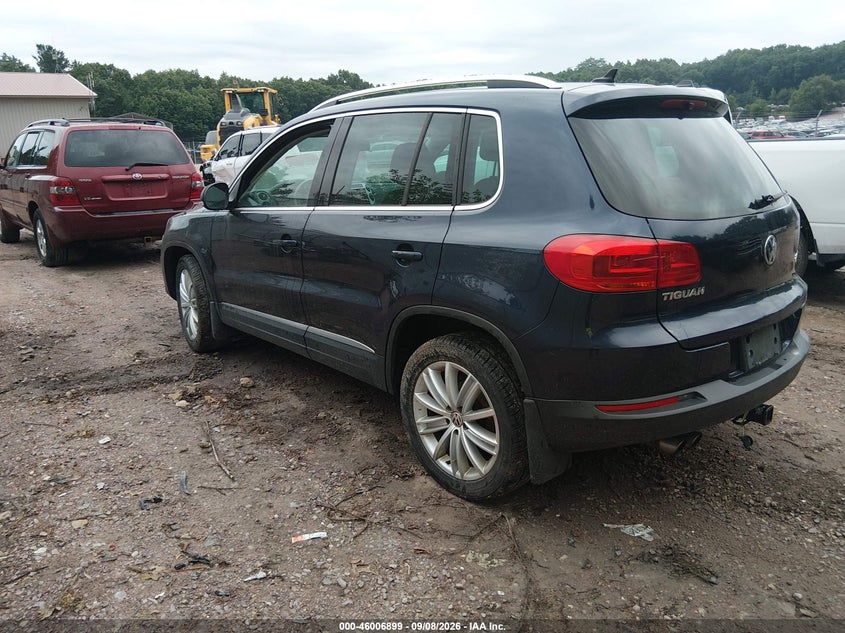 2015 VOLKSWAGEN TIGUAN auction photo 3