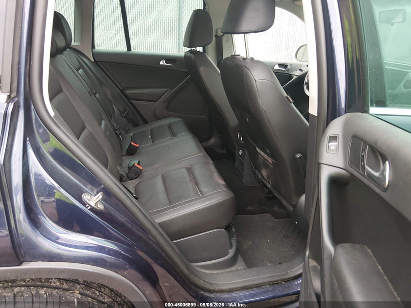 2015 VOLKSWAGEN TIGUAN auction photo 8