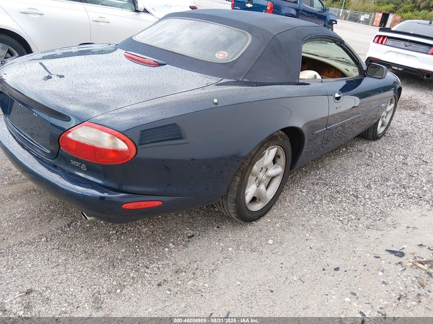 1998 JAGUAR XK8 auction photo 4